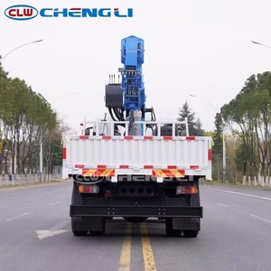Camion grue SINOTRUK HOWO 4x2 de 3,2 tonnes, grue hydraulique montée sur camion pour le levage et la livraison sur chantier - Product Image 4
