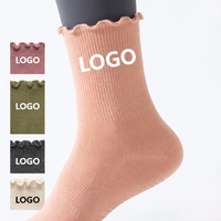 Chaussettes de Pilates à Volants avec Logo Personnalisé, Antidérapantes, pour Yoga, Barre, Danse, Ballet, avec Sangles Croisées, en Coton, pour Femmes, Fitness