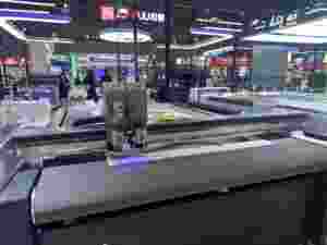 Cortador de Tecido CNC Inteligente de Alta Precisão com Acionamento por Engrenagem para Operação Automática Compatível com 380V/220V Potência de 1000W - Product Image 3