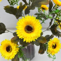 Buket Bunga Gerbera Daisy Kuning Buatan dari Sutra, Bunga Daisy Afrika Palsu dengan Daun Vintage untuk Vas Rumah dan Meja