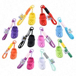 Portachiavi 3D in Gomma con Pompon Luminoso <span class=keywords><strong>BLM</strong></span>/Bunny per Donne, Accessori per Auto e Borse, Anello Portachiavi Karol G - Product Image 4