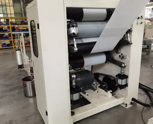 Máquina de fabricación de papel de toalla de mano plegable en V