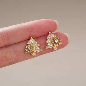 Pendientes de tuerca con forma de árbol de Navidad dorado E3316 con cristal de diamantes de imitación en forma de copo de nieve para mujer, joyería de regalo - Product Image 3
