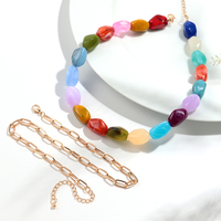 Collier en acrylique tendance à double design irrégulier, motif marbre rétro coloré, chaîne de cou en forme d'os, vente chaude