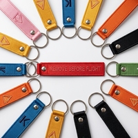 Llavero Personalizado Bordado con Diseño de Avión, Mosquetón de Tela Tejida Resistente, Ideal como Recuerdo de Viaje, Directo de Fábrica