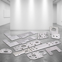 Kit d'outils de découpe et d'emboutissage sur mesure en aluminium industriel pour tôles métalliques, avec couvercle de fente et support métallique pour fabrication de tôlerie