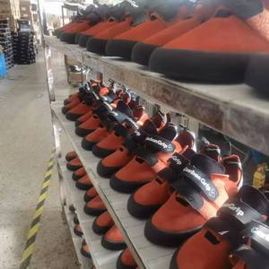 <span class=keywords><strong>Scarpe</strong></span> da Arrampicata HY Alpine Rock con Suola Aggressiva e Logo Personalizzato, Disponibili in Taglie per Bambini, <span class=keywords><strong>Scarpe</strong></span> da Trekking ad Alte Prestazioni HSF016 - Product Image 6