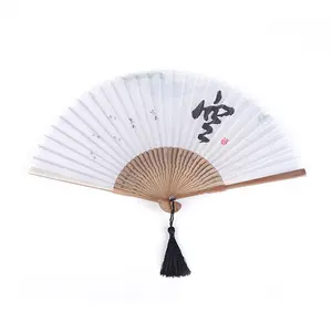 Kipas sutra bambu antik Jepang lipat Tiongkok dengan rumbai kipas tangan lipat hadiah pernikahan