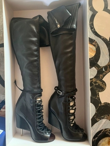 Customizable Over-the-Knee High Heeled Pointed-Toe <b>Boots</b> Slip-On Closure Waterproof Breathable Feature for Autumn Winter Season - Product Image 1