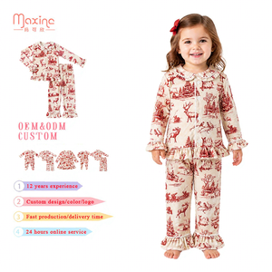 Pigiama Natalizio per Bambine con Stampa Cervo e Volant, Set di Abbigliamento da Notte per Bambini - Product Image 1