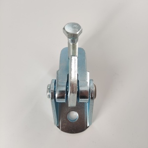 Morsetto SBC03-12 modello FM con fascio triangolare per zincatura a caldo trattamento superficiale morsetti di qualità industriale - Product Image 3