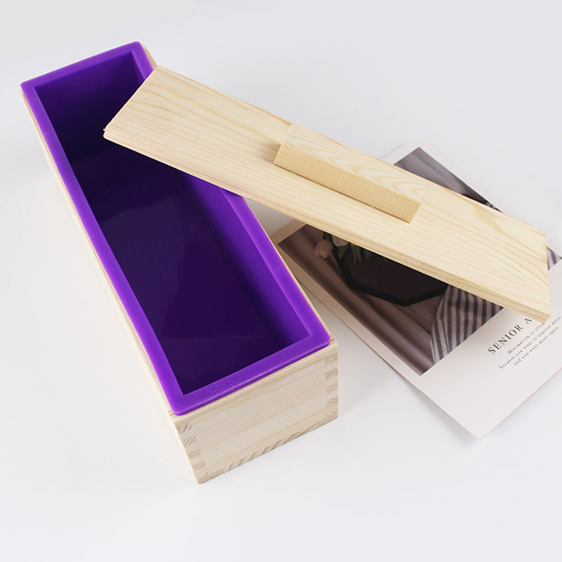 stampo+scatola di legno+coperchio