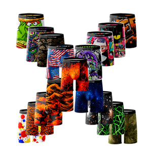 Nuovi Boxer da Uomo Traspiranti con Stampa Personalizzata, Design alla Moda con Motivi a Righe - Product Image 1