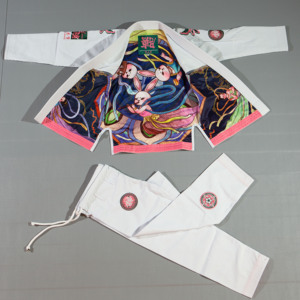 Edizione Limitata "Anno del Coniglio" Gi da Brazilian Jiu-Jitsu (BJJ) Femminile - Product Image 4