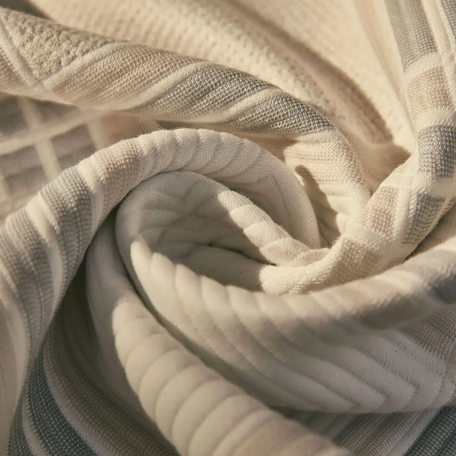Ultimo Design di qualità superiore traspirante 100% poliestere materassi ticchettio tessuto a maglia tessuto materasso