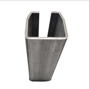 Canal <span class=keywords><strong>C</strong></span> de acero inoxidable Dimensión de acero por riel de guía laminado en frío para puerta Vía de puerta en voladizo Tamaños OEM Proveedor XAK - Product Image 1
