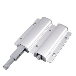 Accessoire <span class=keywords><strong>de</strong></span> quincaillerie <span class=keywords><strong>pour</strong></span> meubles : Loquet magnétique à ouverture tactile <span class=keywords><strong>pour</strong></span> portes d'armoires et placards, avec amortisseur - Product Image 4