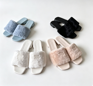 Pantoufles douces en fausse fourrure rose poudré pour femmes, à deux brides, antidérapantes, pour chambre d'enfant, commande d'essai pour distributeurs - Sweet Lady - Product Image 1