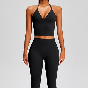 Sujetador deportivo sexy con cuello halter y espalda descubierta, efecto segunda piel, de secado rápido, top corto para gimnasio, correr o uso casual. - Product Image 5