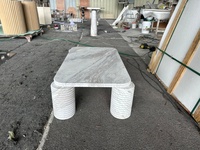 Table basse rectangulaire en marbre blanc naturel de designer, base cylindrique cannelée, table de salon moderne de luxe, taille personnalisée