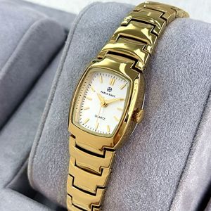 New minimalist women's fashionable and elegant <b>light</b> luxury chain wristwatch with water resistance quartz movement - Product Image 3