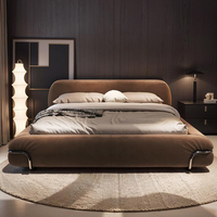 Neuestes Designer-Wolkenbett Modernes Gepolstertes Stoffbett-Set Schlafzimmermöbel Beliebter Cremefarbener Stil Hochwertiges Weiches Kingsize-Bettgestell