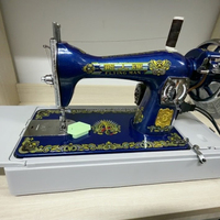 Machine à coudre à pédale classique et robuste, de style ancien, pour les tissus de jeans ménagers, avec un cadre en métal solide et une utilisation facile