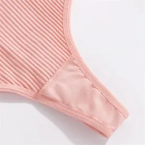 Venta al por mayor de Tanga de algodón sin costuras ropa interior de las mujeres señoras acanalado Tanga de cintura baja deportes niñas bikini calzoncillos - Product Image 4