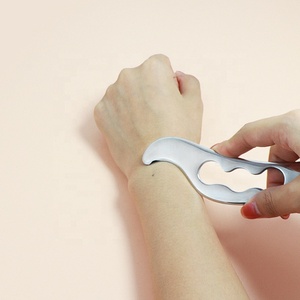 Alat pijat pengikis baja tahan karat bentuk burung untuk terapi fisik wajah IASTM kelas medis Gua Sha - Product Image 3