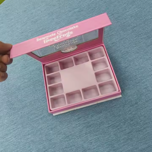 Caja de Regalo de Chocolate Navideña con Impresión Personalizada, Caja de Cartón Gris de Lujo con Música y Frente Transparente, Desarrollada por STPP - Product Image 5