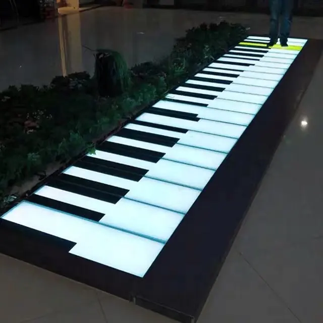 屋外イベント用の音声LED照明ダンスジャイアントフロアピアノによる防水IP67誘導RGB変更