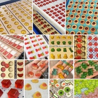 Jelly Bean Sweet Small Bear Gummy Snack a Fabriquer Des Bonbon Petite Spiral Sucette Wax Candy Make Depositor Machine