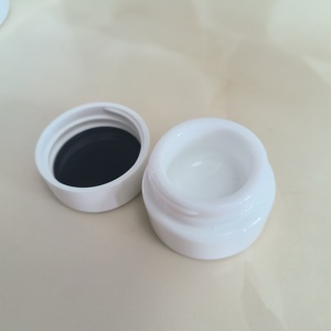 Envase a Prueba de Niños, Frascos de Vidrio Blanco Grueso de 5 ml con Tapas Blancas CR Resistentes a los Rayos <span class=keywords><strong>UV</strong></span>, Almacenamiento <span class=keywords><strong>para</strong></span> Aceite, Bálsamo Labial, Cera, Cosméticos - Product Image 1