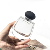 Flacon de parfum en verre de forme unique du fabricant, flacons pulvérisateurs en verre, flacon de parfum de luxe, flacon d'huile essentielle 80 ml