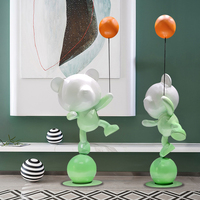 Statue d'entrée de maison en résine de dessin animé, ours ballon violent, haute qualité, vente chaude