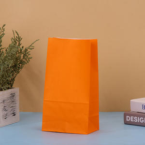 Bolsas de Papel Kraft de Colores Sólidos Creativos, Bolsa de Regalo de Dulces de Grado Alimenticio, Impresión por Lote, Venta Al por Mayor en Vietnam - Product Image 3