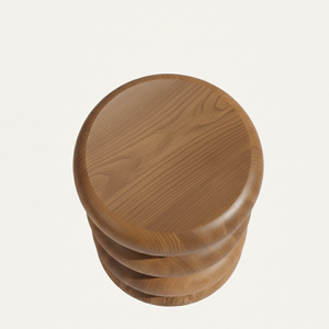 Table d'appoint sculpturale en teck mandarin - Product Image 3