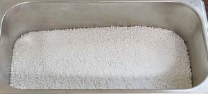 Litière pour <span class=keywords><strong>chat</strong></span> Yiran Crystal 1kg biodégradable, agglomération rapide, haute absorption, contrôle des odeurs, sans irritation – Prix abordable, très demandée - Product Image 2