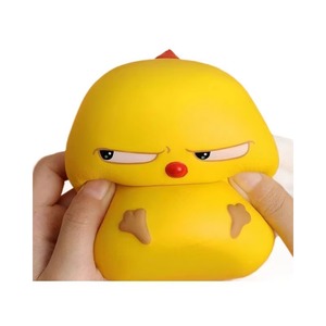 Juguetes de descompresión de pollo amarillo pequeño y lindo, de PU de rebote lento, de plástico, para aliviar el estrés, regalos divertidos para niñas - Product Image 5
