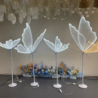Lustre de scène de mariage explosions de haute qualité accessoires de mariage lueur ailes de papillon pendentif décoration de plafond
