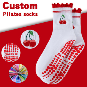 Custom Silicone Yoga Ballet Cotton Crew Short White Grip Women Sports Non Slip Yoga Pilates Sock For Women - Product Image 3