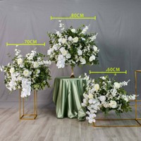 Nouvelles plantes vertes, orchidée papillon, boule de fleurs ciel étoilé, décoration de scène de mariage, décoration de table florale, fleur artificielle