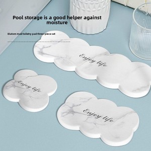 مجموعة حديثة للمطبخ المنزلي تشمل حصيرة تجفيف الأطباق سريعة الامتصاص وحامل فرشاة الأسنان مع لوح صابون من التراب الدياتومي - Product Image 6