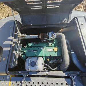 Excavadora de orugas <span class=keywords><strong>VOLVO</strong></span> EC210B 99% Nuevo Precio asequible 100% Listo Venta caliente Caterpillar Hitachi Kobelco Excavadora usada para la venta - Product Image 5