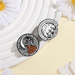 Spille Smaltate con Citazioni Divertenti di Streghe e <span class=keywords><strong>Femministe</strong></span>, 'Dio Non Abbia Perdonato che le Donne Avessero Hobby, Le Abbiano Bruciate', Spille alla Moda, Distintivo da Bavero - Product Image 2