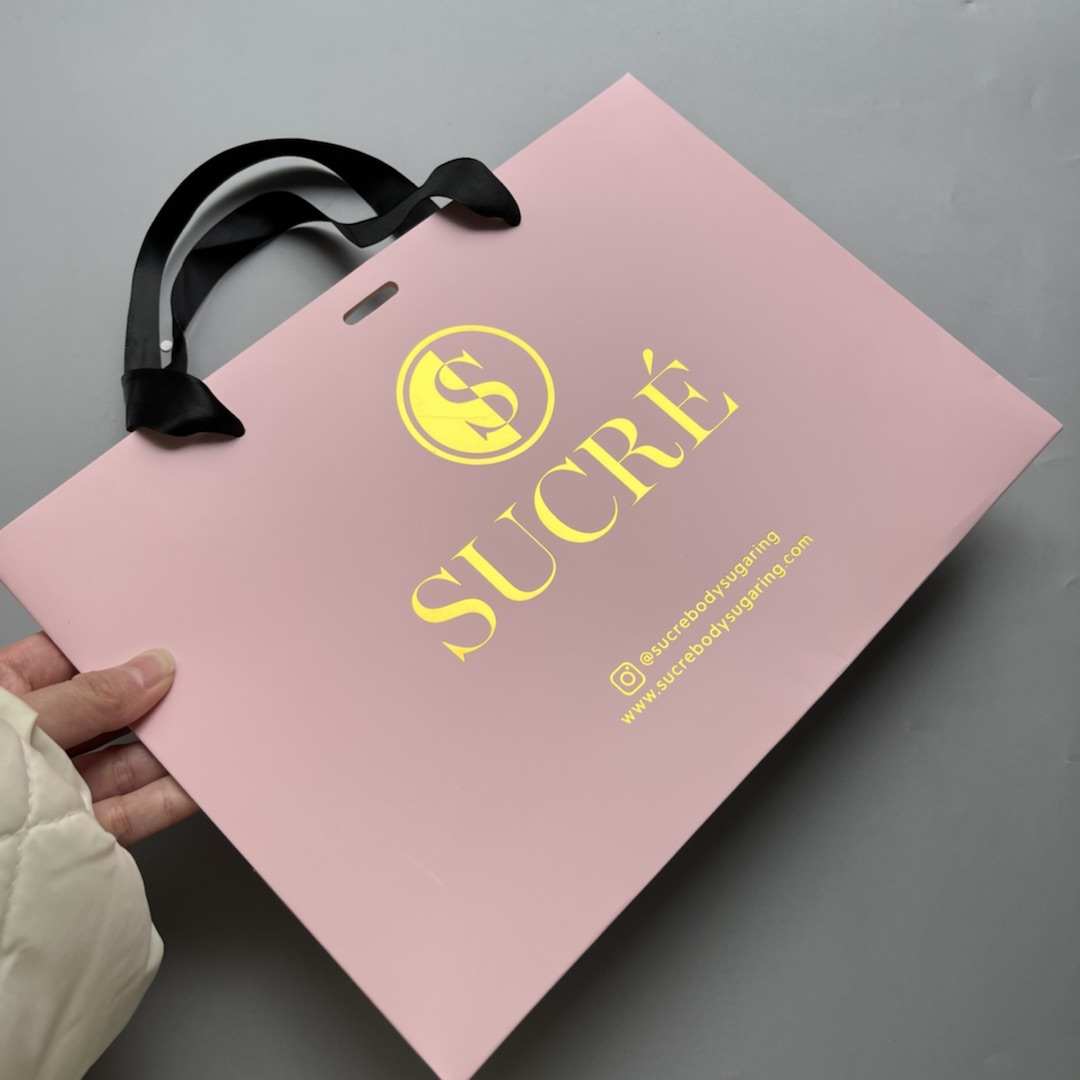 Eco amichevole di lusso su ordine di orange regalo sacchetto di carta shopping bag oro stampa di marchio per il vestito delle donne