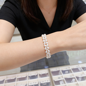 สายรัดข้อมือไข่มุกน้ำจืดธรรมชาติทรงไม่สม่ำเสมอที่ถักทอด้วยมืออย่างประณีต พร้อมตัวล็อคเงินแท้ S925 ขัดเงา - Product Image 6