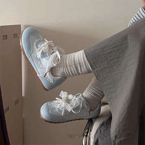 รองเท้ากีฬาผู้หญิงสไตล์เกาหลีดีไซน์นุ่มเหมาะสำหรับออกนอกบ้านทุกวัน - Product Image 2