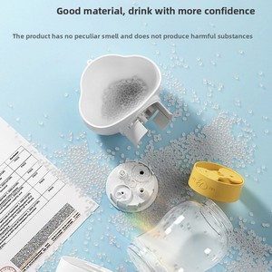 Botella de Agua Portátil de Lujo para Mascotas, Dispensador de Viaje a Prueba de Fugas para Perros, Tazón de Silicona de Grado Alimenticio para Caminar y Hacer Senderismo, Venta al Por Mayor OEM - Product Image 4