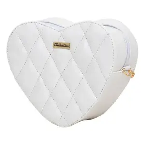 Sac en PU matelassé en forme de cœur blanc Fana Sadie avec fermeture dorée pour femmes, usage quotidien - Product Image 1